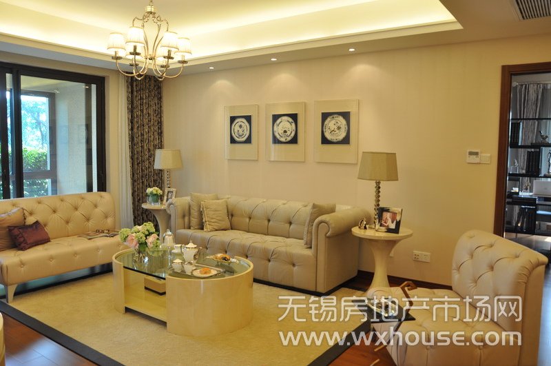 户型172平米样板房：客厅      