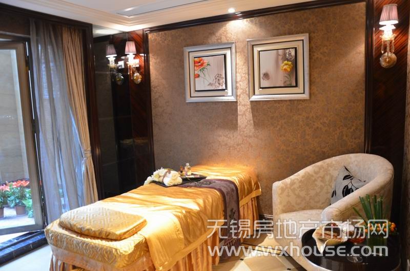 户型200平米别墅样板房：地下室SAP桑拿房      