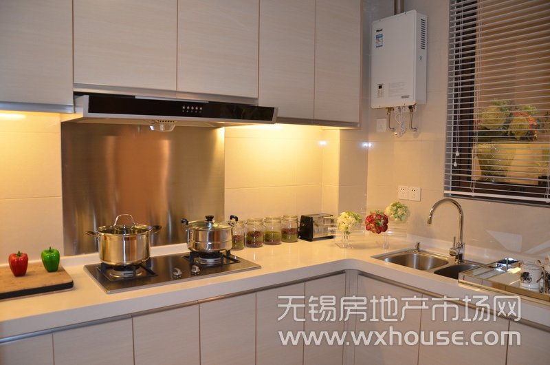 户型90平米样板房：厨房      