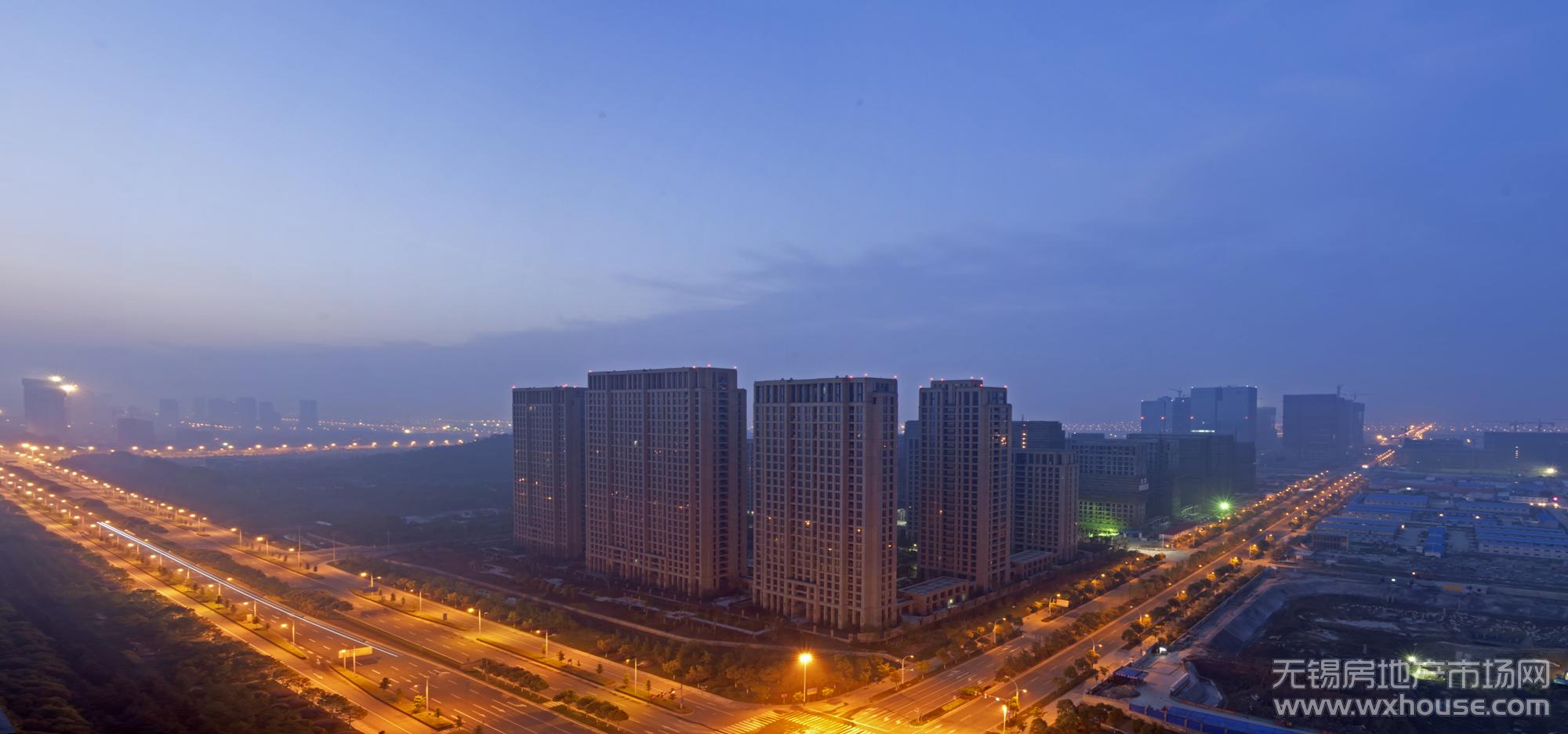 小区夜景      