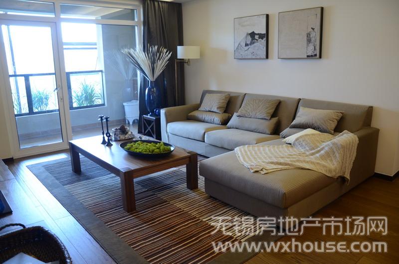 户型140㎡样板房：客厅      