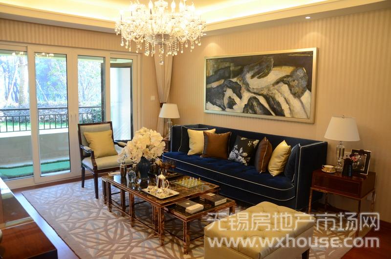 户型115㎡样板房:客厅