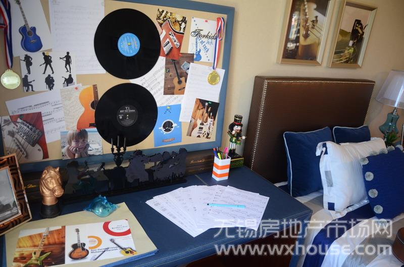 户型115㎡样板房:儿童房书桌