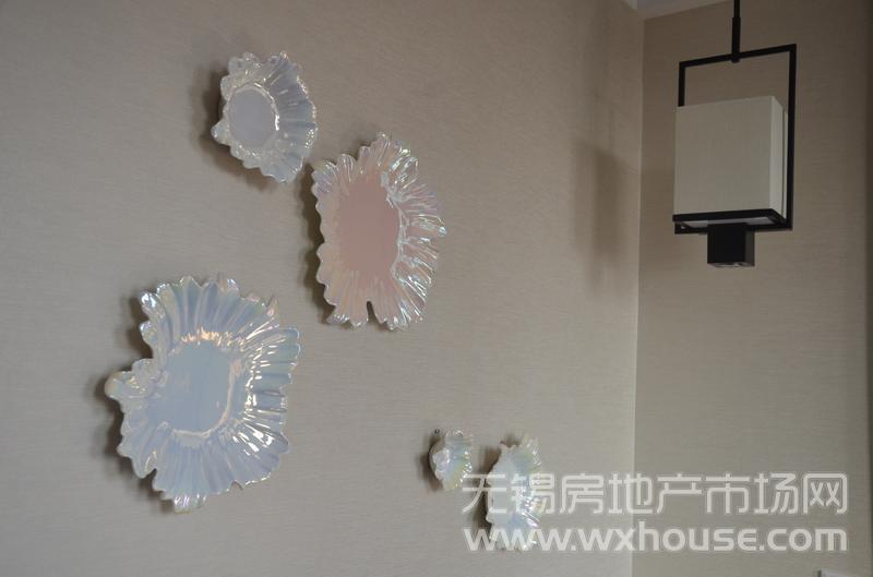三层C1户型122㎡样板间——主卧一角      