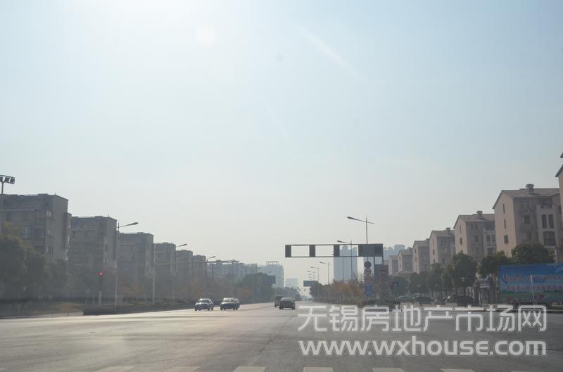周边道路：惠源路      