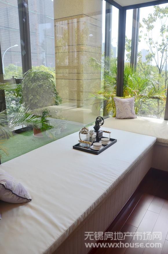 97㎡样板间——主卧飘窗