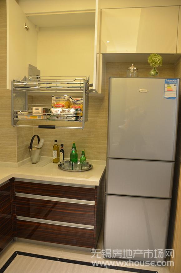 137㎡样板间——柜内贴心设计