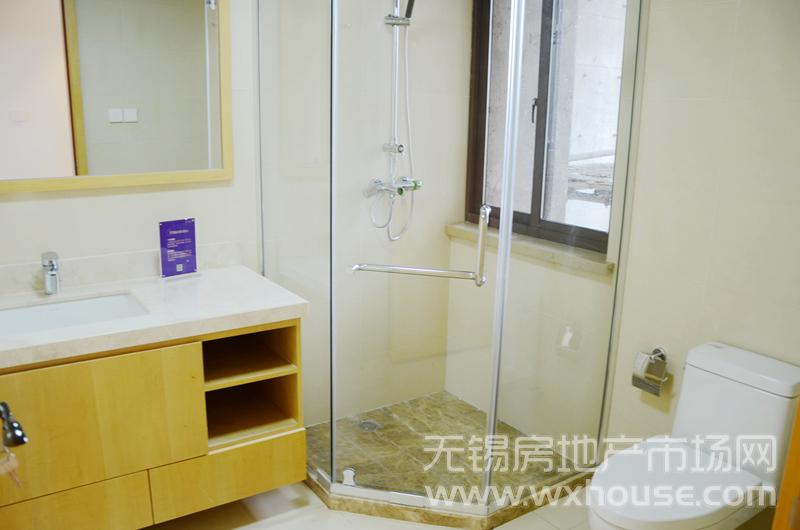 110㎡清水样板间      
