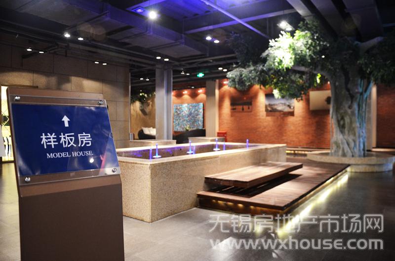 项目售楼处二楼的样板间示范区      