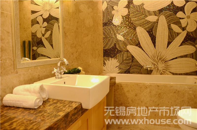 300平米样板间:父母房套房卫生间