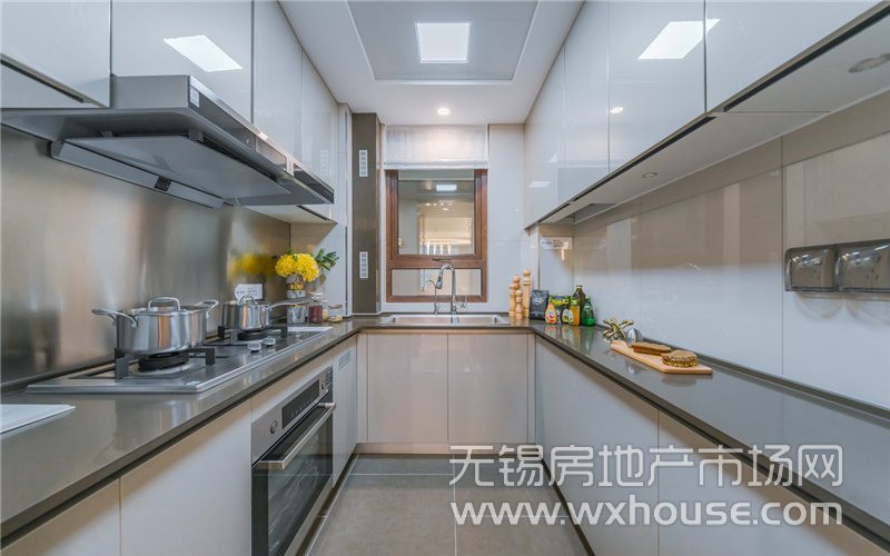 137㎡户型样板间厨房