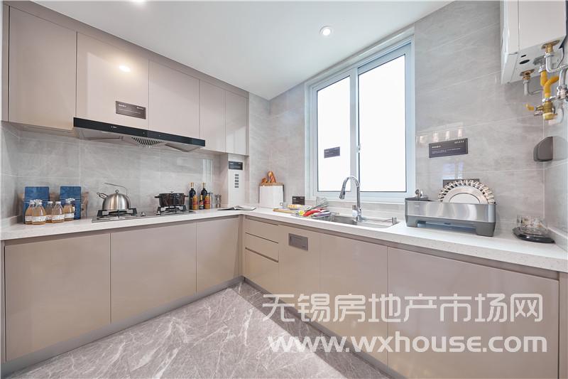 128㎡户型样板间