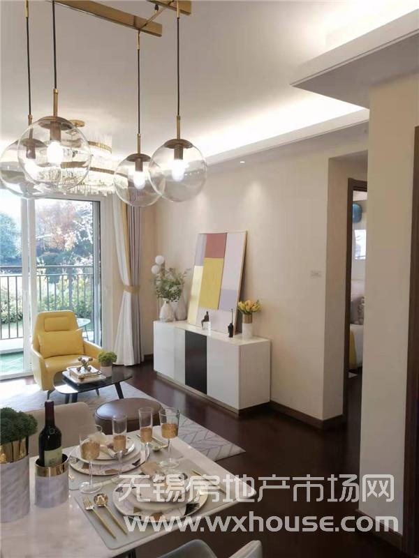 样板间餐厅