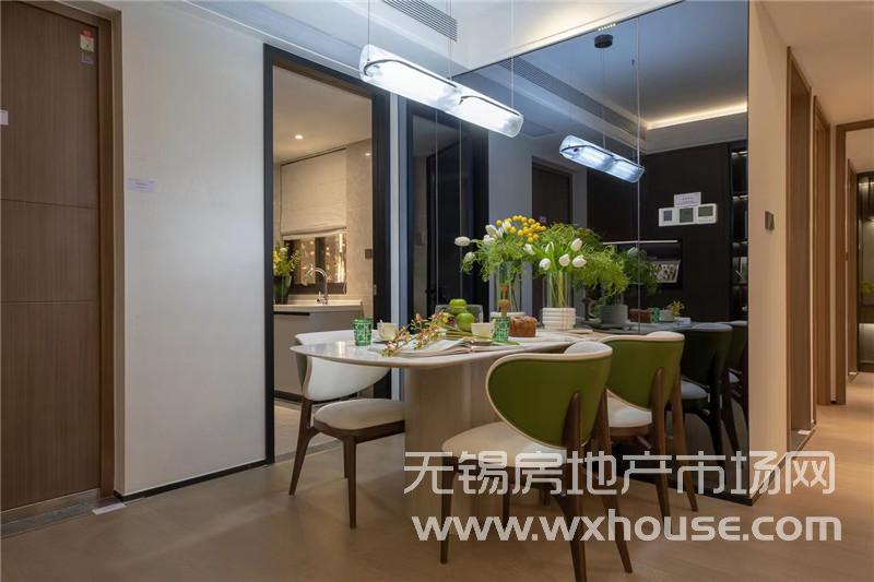 99㎡户型样板间