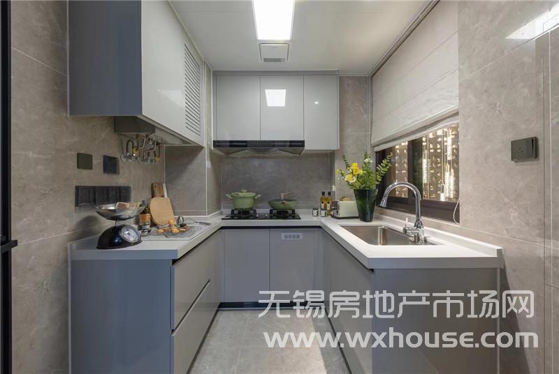 99㎡户型样板间