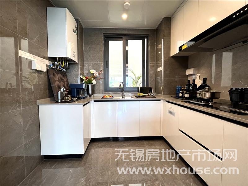 124㎡户型样板间厨房