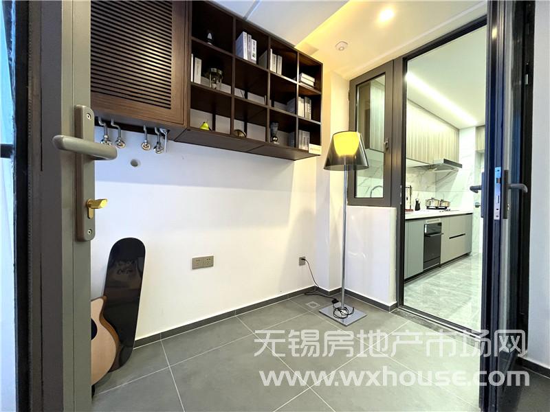 状元府75㎡户型样板间阳台