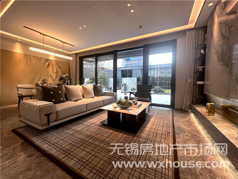 260㎡下叠户型样板间客厅