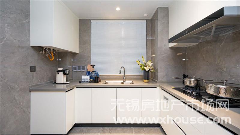 110㎡户型样板间