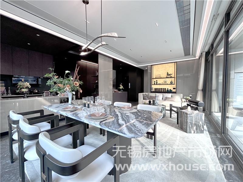 合院样板间一楼餐厅